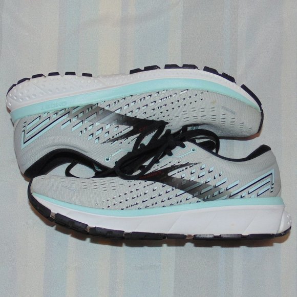 size 13 women's tennis shoes
